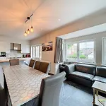 Villa Horizon With Jacuzzi Close To Centre & Sea 12pers