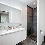 Horizon With Jacuzzi Close To Centre & Sea 12pers *