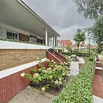 Horizon With Jacuzzi Close To Centre & Sea 12pers * Koksijde