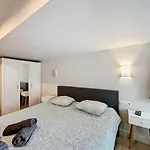 Horizon With Jacuzzi Close To Centre & Sea 12pers Koksijde