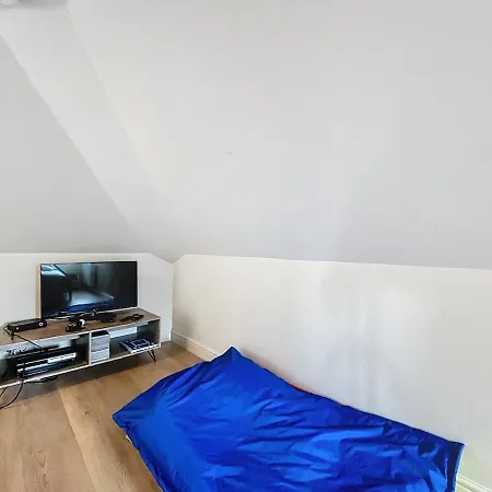 Horizon With Jacuzzi Close To Centre & Sea 12pers *